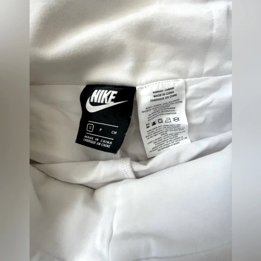 Nike Indio woven sportswear pants